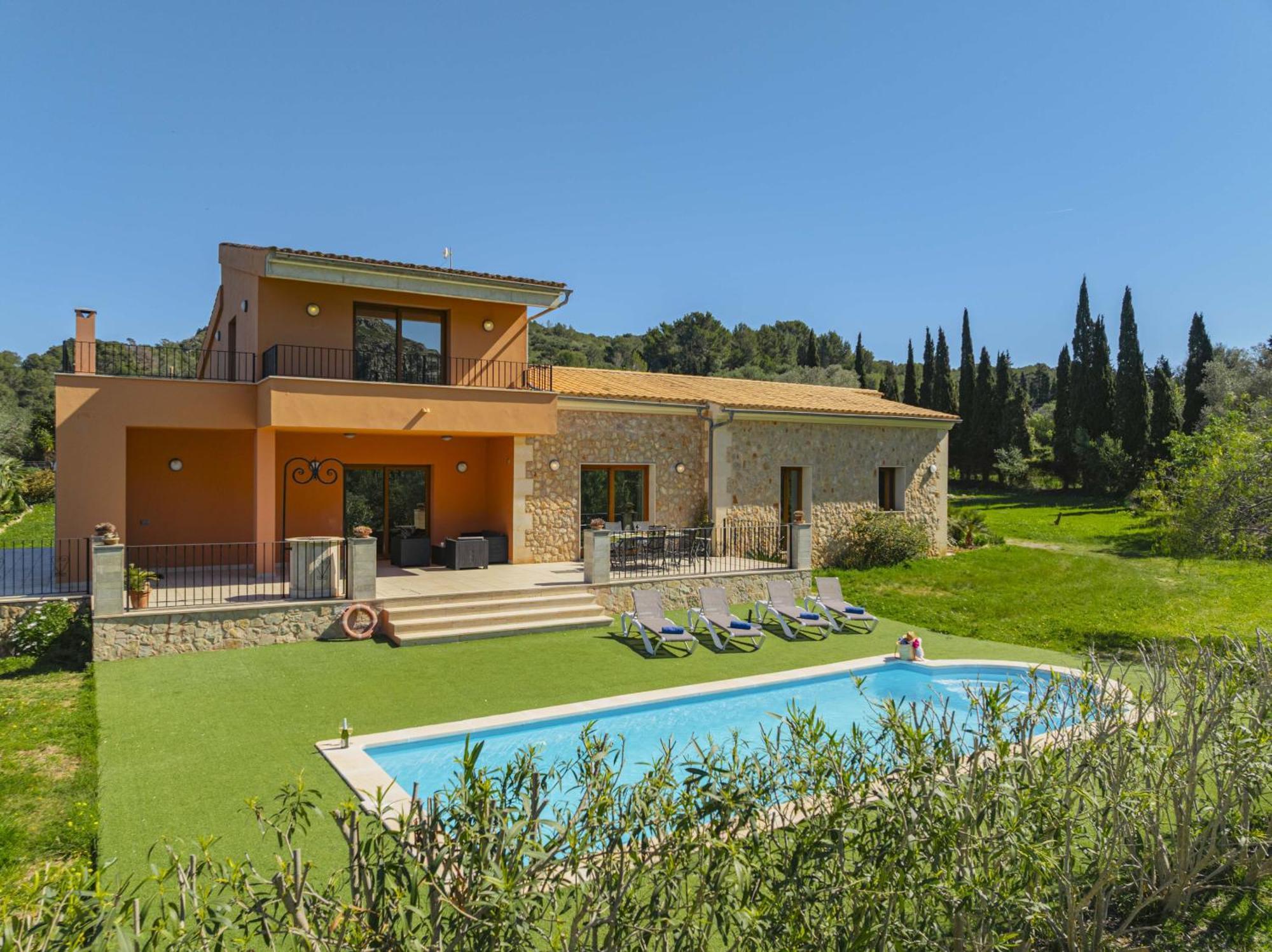 Es Garrover Villa
